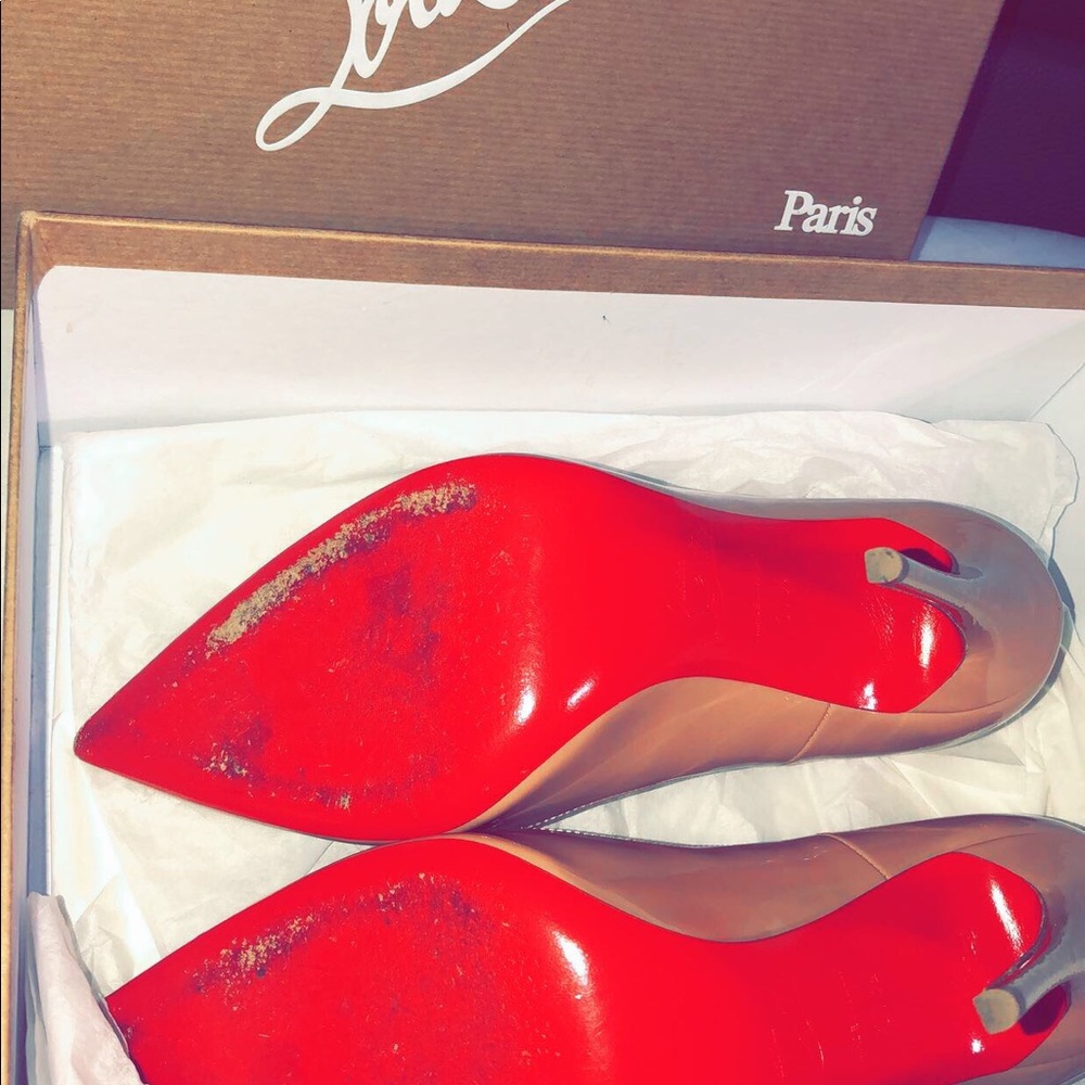 Red bottoms - Picture 2 of 2